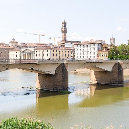 I Renai - Ponte Delle Grazie Modern Apartment Florencia Exterior foto